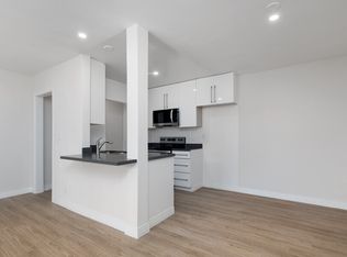 Berendo Apartments, Los Angeles, CA 90020