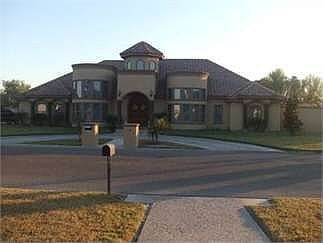1st image of 101 Esperanza Ave