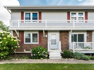 328 Georgetown Ct UNIT C, Bloomingdale, IL 60108