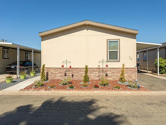 2nd image of 5505 S Grove St #74