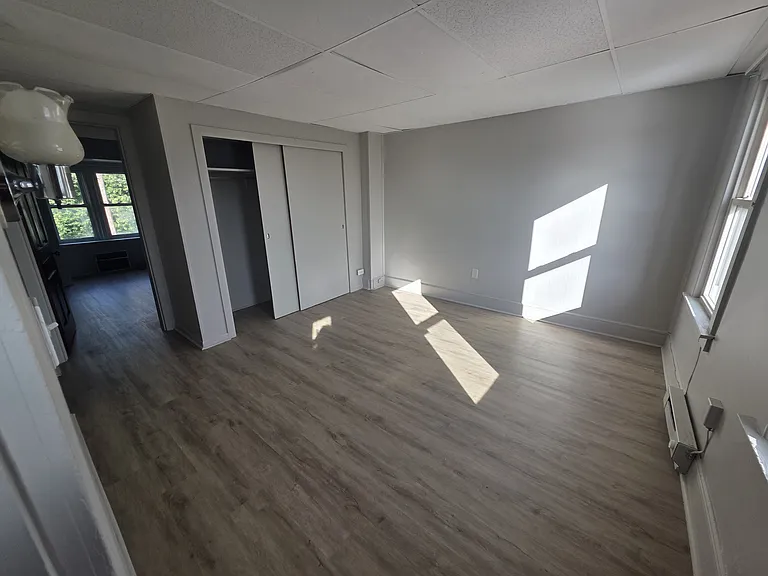 156 S Albemarle St — Photo 16