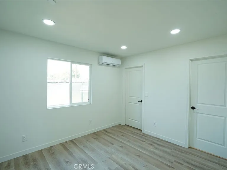 4811 Charlotte Way — Photo 21