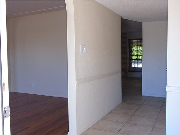 2nd image of 6601 La Cadena Dr