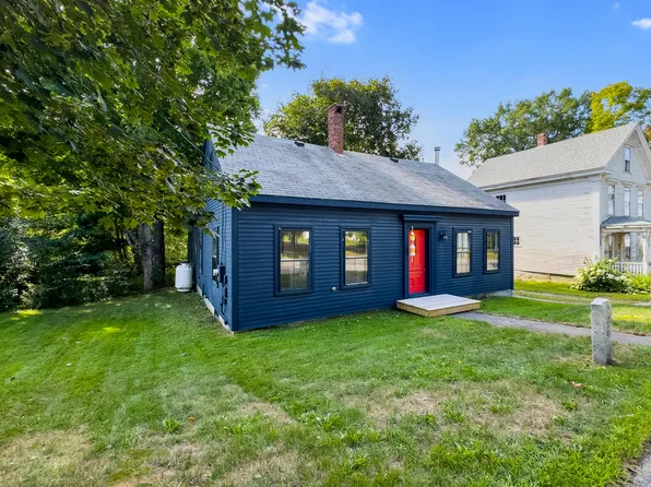975 Main Street, Waldoboro, ME 04572