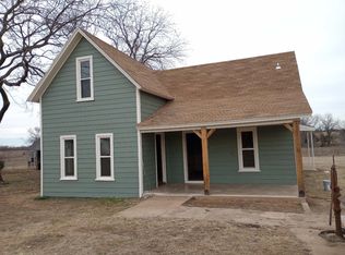 9723 S Cottonwood Rd, Perkins, OK 74059