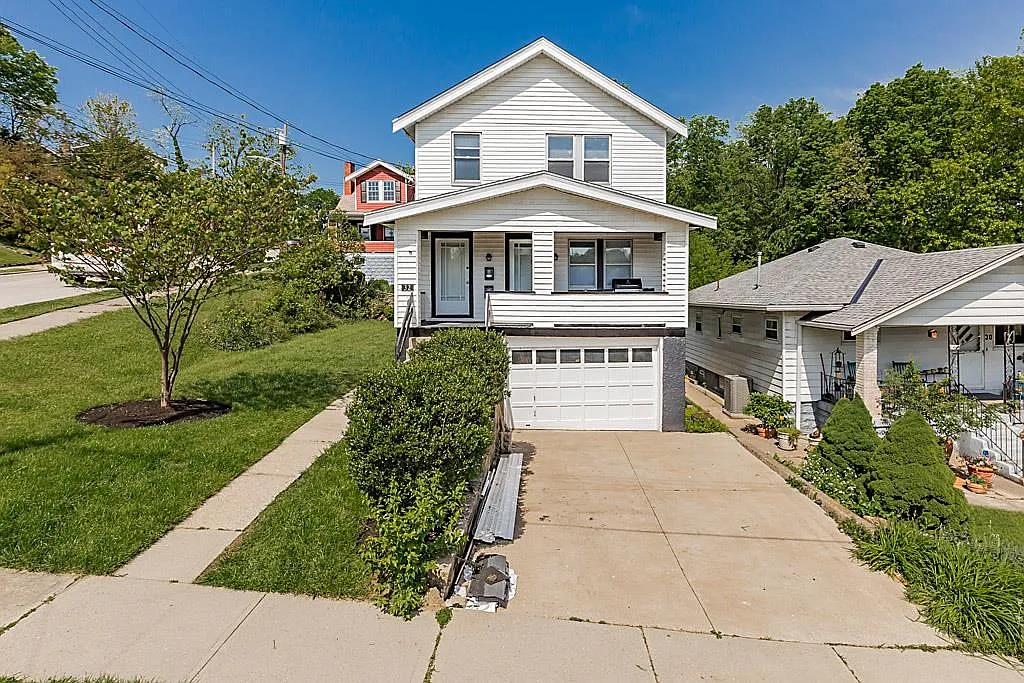 32 Summer Hill Ave photo 1