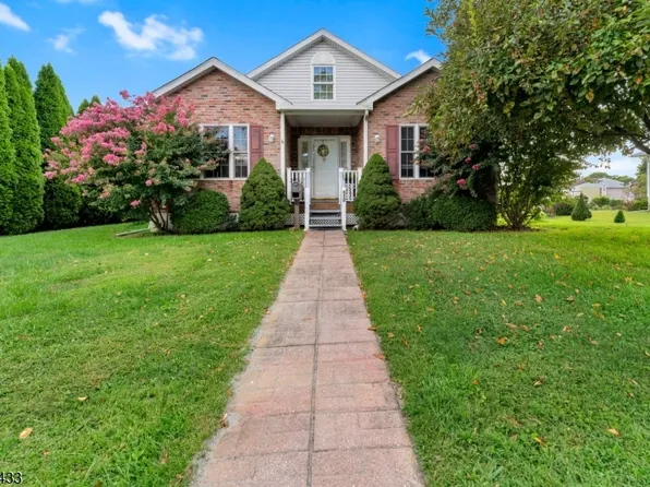 930 Wilbur Ave, Phillipsburg Town, NJ 08865