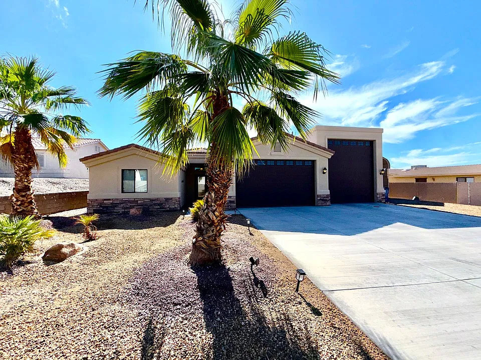 2480 Huntington Dr