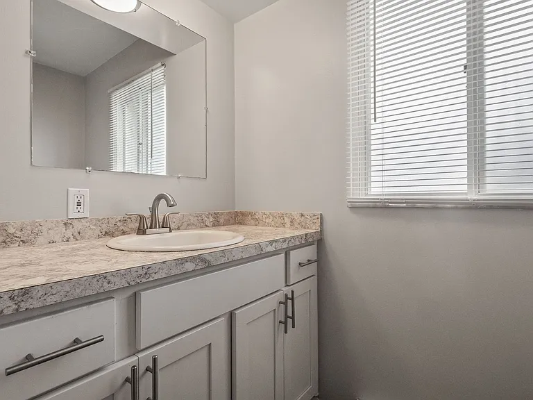 Creekside at Fenton Heights — Photo 18
