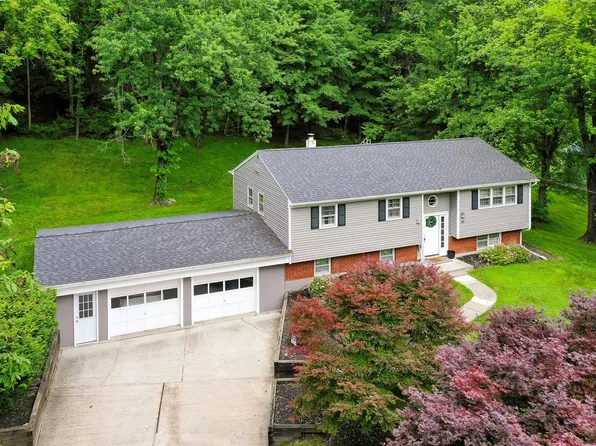 20 Honeymoon Lane, Poughkeepsie, NY 12603