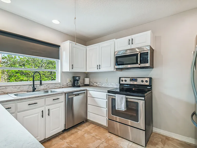 3606 W Gray St — Photo 15