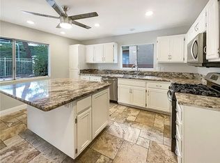 19727 Azure Field Dr, Newhall, CA 91321