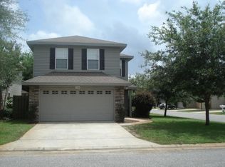 2700 Apple Blossom Ct, Shalimar, FL 32579