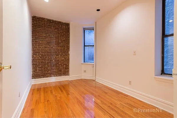 Rented by JM Preston Properties LLC | media 5