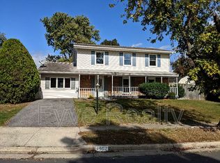 1902 Bastille Ct, Severn, MD 21144