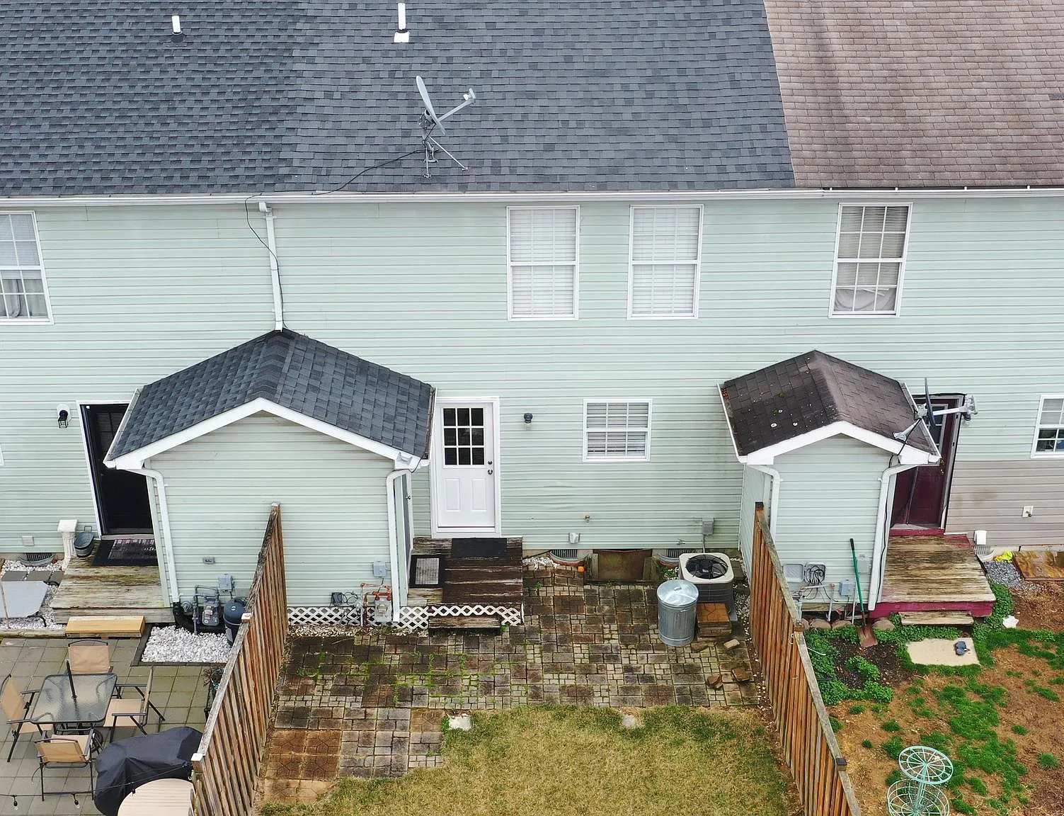 2 bed, 1.5 bath, 1120 sqft, $1,785 — Photo 4