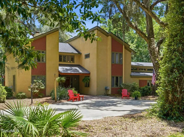 188 Saint Clair Dr, Saint Simons Island, GA 31522