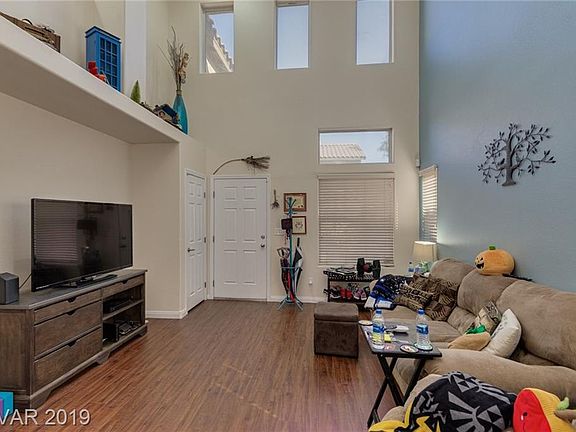 4th image of 1133 Nightmoss Ave