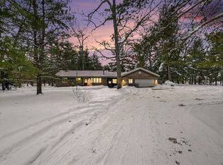 37 W Raymond Rd, Twin Lake, MI 49457