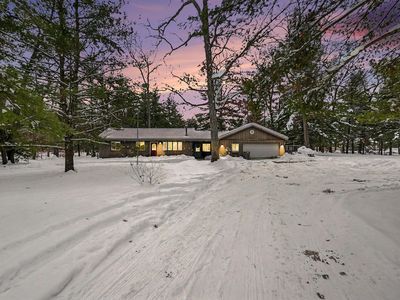 37 W Raymond Rd, Twin Lake, MI, 49457