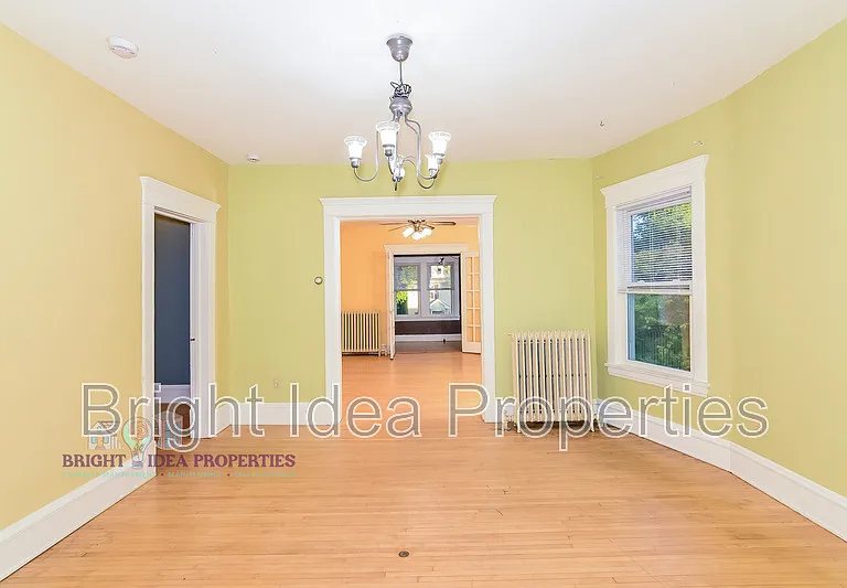 2104 Emerson Ave S #2 — Photo 7