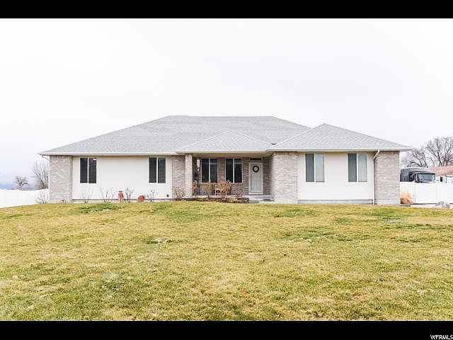 1st image of 356 N Wrathall Cir