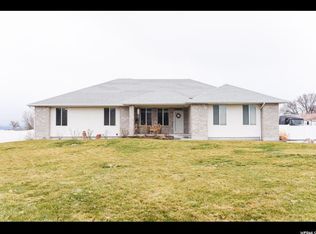 356 N Wrathall Cir, Grantsville, UT 84029