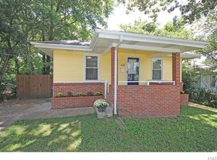 422 Monroe Pl, Saint Louis, MO 63122