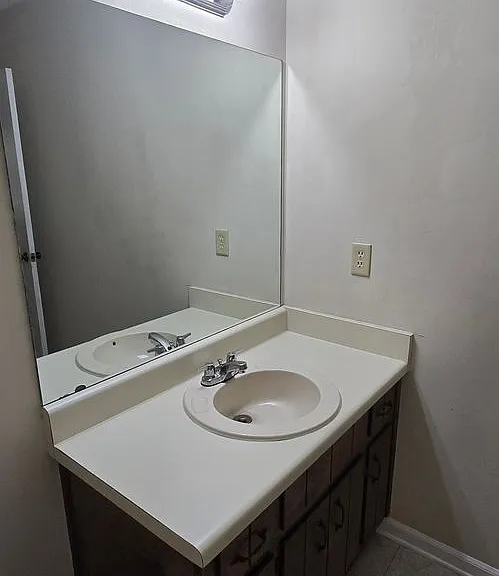 132 Johnson Dr — Photo 16