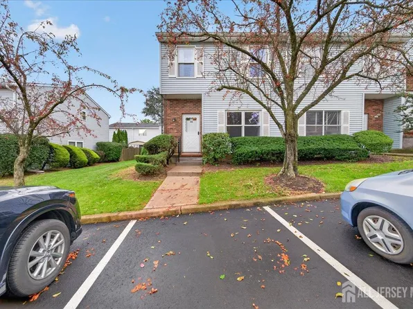 38 Deerfield Ln, Jamesburg, NJ 08831
