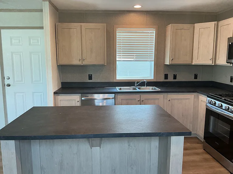 8760 Entrance Dr #150 — Photo 3