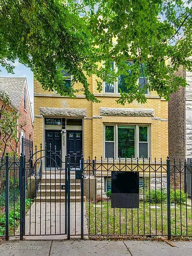 2635 N Richmond St #2 Photo 1