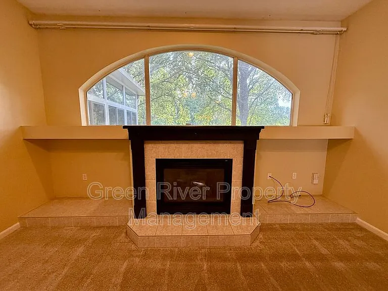 8716 Canopy Oaks Dr — Photo 25