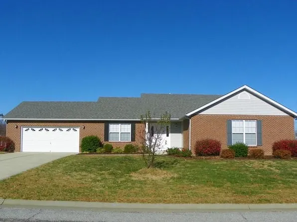 325 Benjamin Ln, Waterloo, IL 62298