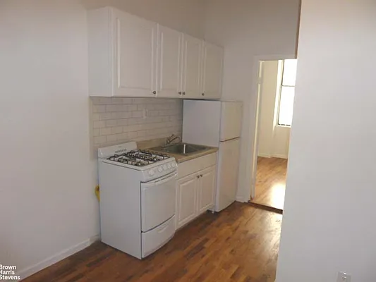 Rented by Brown Harris Stevens | media 32