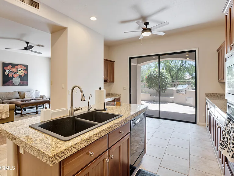 19550 N Grayhawk Dr #1137 — Photo 21