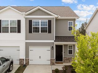 76 March Creek Dr, Fuquay Varina, NC 27526