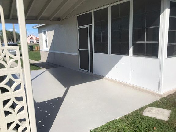 4th image of 13540 Tamiami Trl