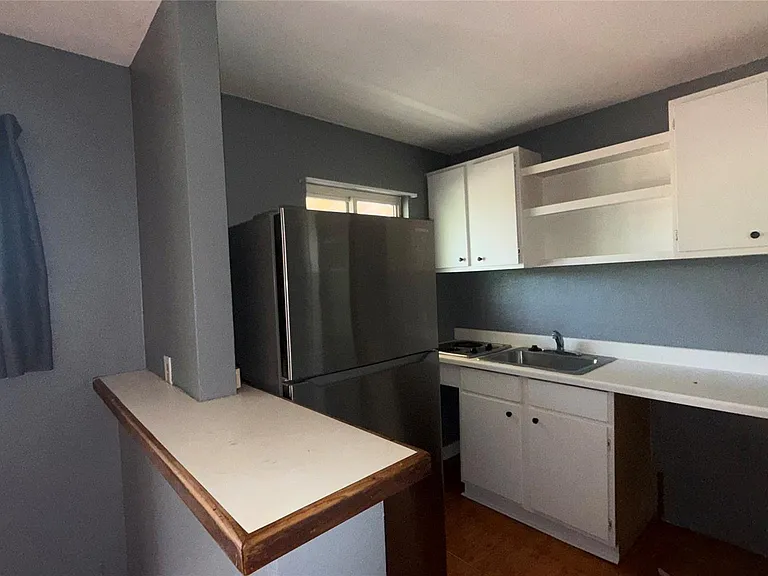 811 Colquitt St #10 — Photo 7