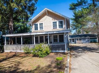 4 Pinehurst Ave, Pembroke, MA 02359