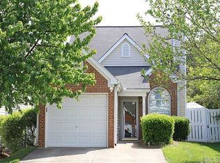 1612 Beacon Valley Dr, Raleigh, NC 27604