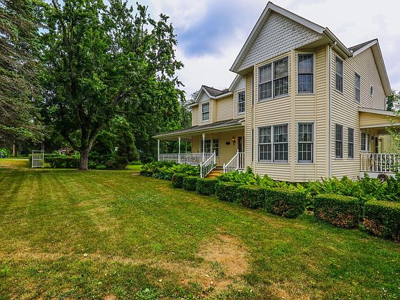5th image of 4961 Beechwood Dr
