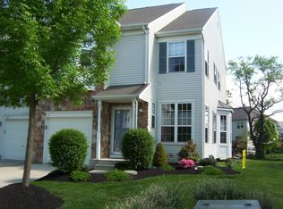 22 Threadleaf Ter, Burlington, NJ 08016