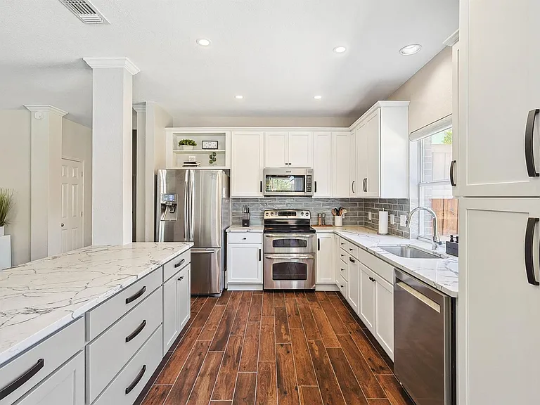 746 River Oak Way — Photo 9