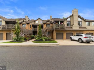 704 Augusta Cir, Mount Laurel, NJ 08054