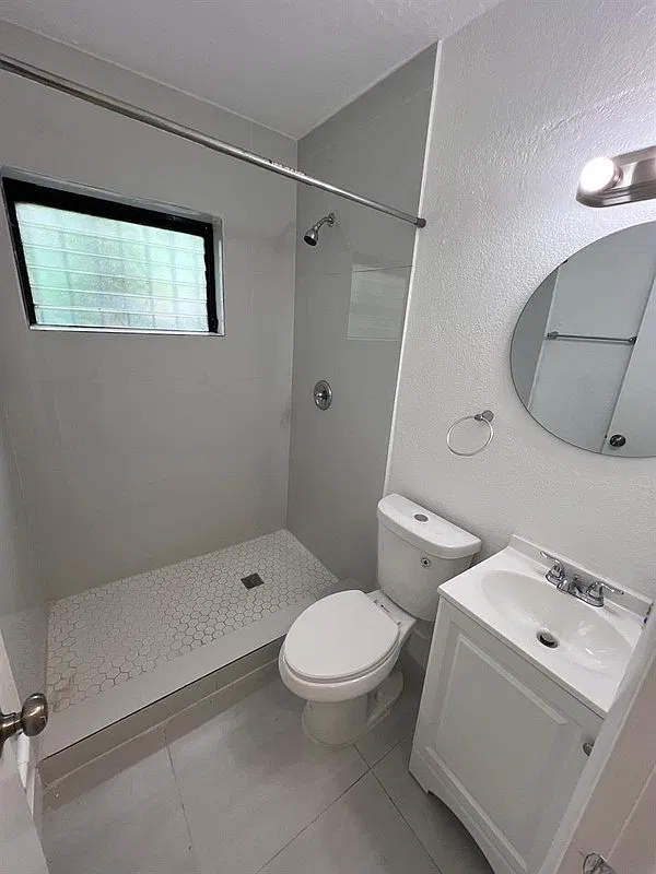 8125 Nw 6th Ave # #01 Miami, Fl 33150 — Photo 1