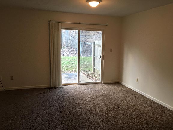 2nd image of 10 Bel Air Dr APT 1209