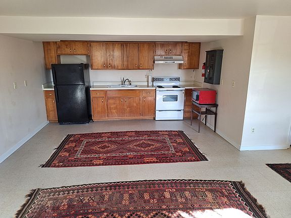 5th image of 823 Old Turner Mountain Ln