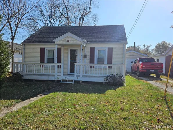 311 Williams St, Bethalto, IL 62010
