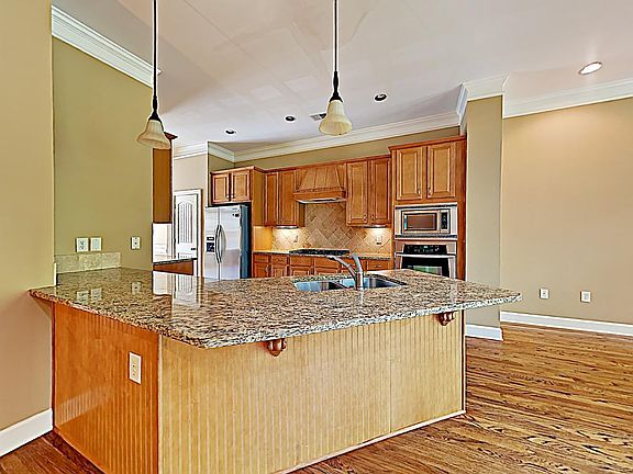 5th image of 966 Telfair Close